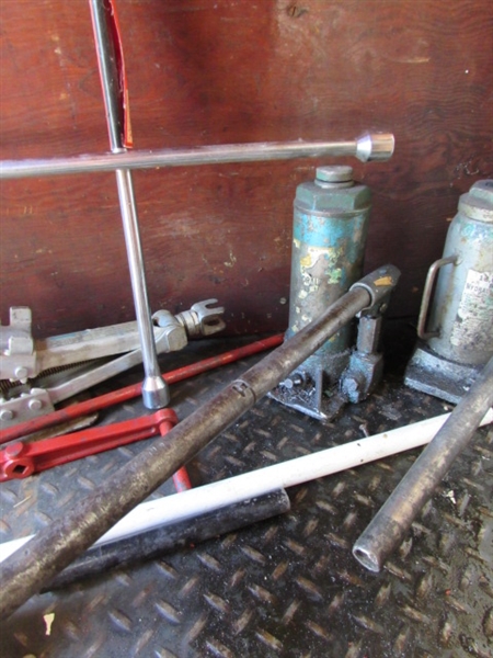 2 HYDRAULIC BOTTLE JACKS, WHEEL CHOCKS, STAR WRENCH & MORE