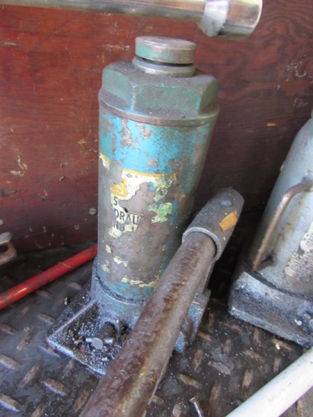 2 HYDRAULIC BOTTLE JACKS, WHEEL CHOCKS, STAR WRENCH & MORE
