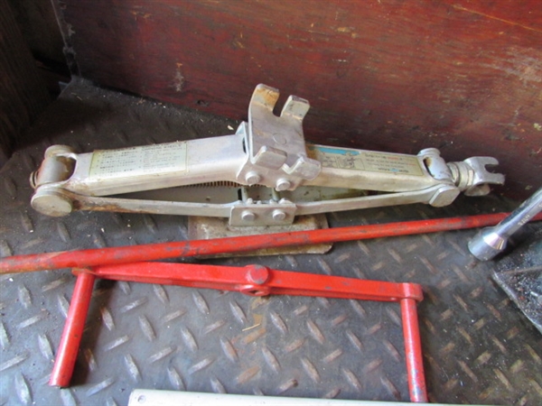 2 HYDRAULIC BOTTLE JACKS, WHEEL CHOCKS, STAR WRENCH & MORE