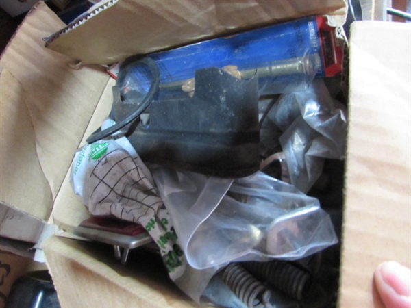 GAUGES, THERMOSTATS, MISC AUTO & BIKE PARTS