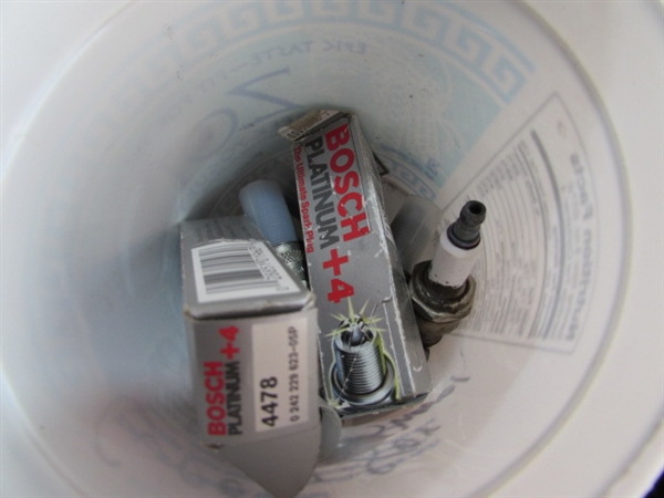 SPEEDOMETERS, MISC AUTOMOTIVE PARTS - VARIOUS CONDITIONS