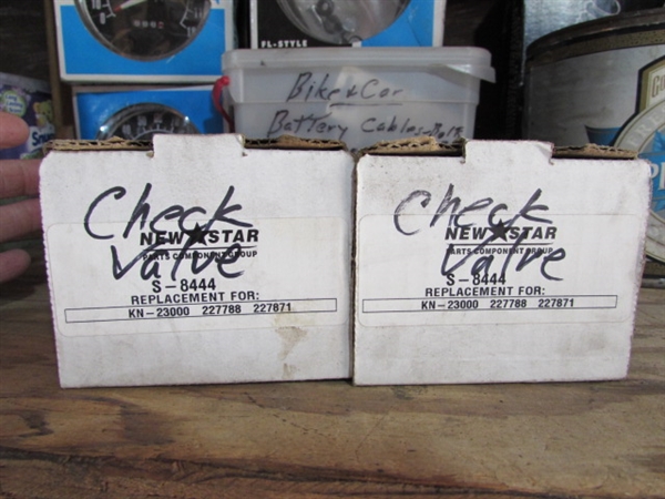 SPEEDOMETERS, MISC AUTOMOTIVE PARTS - VARIOUS CONDITIONS