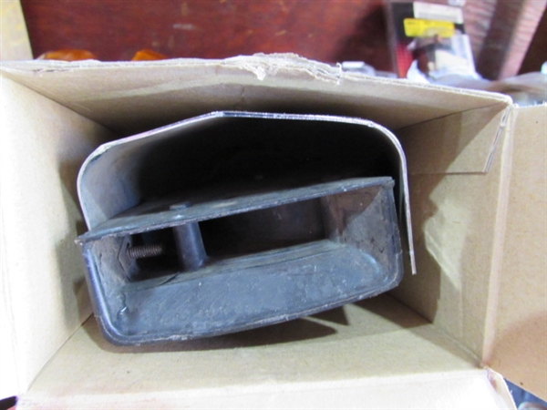 MC & AUTO PARTS
