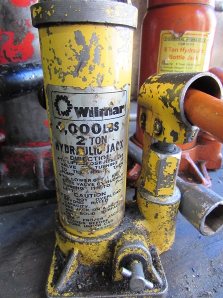 HYDRAULIC BOTTLE JACKS