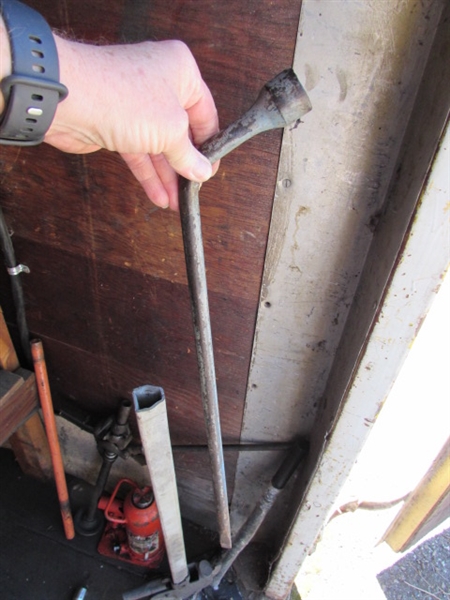 BOTTLE JACK, BUMPER JACK, STAR WRENCH & MORE