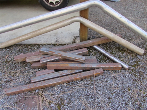 METAL STOCK - ROUND & SQUARE