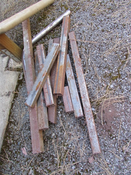 METAL STOCK - ROUND & SQUARE