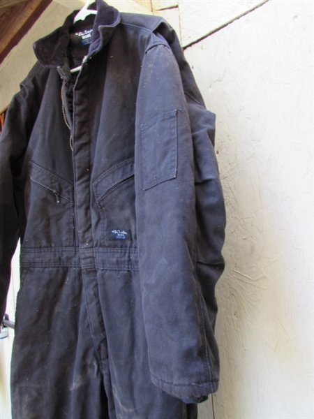 WALL'S INSULATED COVERALLS -SIZE LARGE