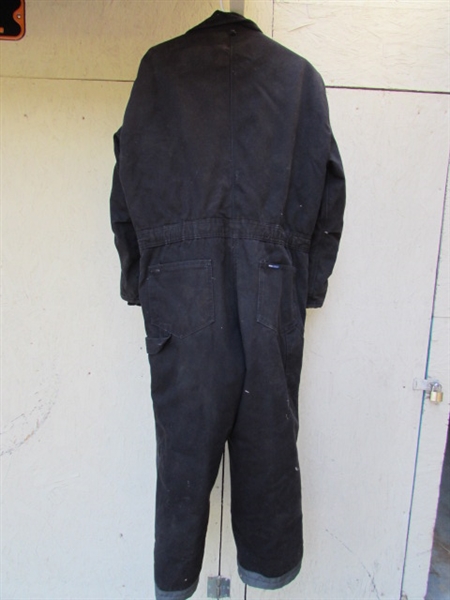 WALL'S INSULATED COVERALLS -SIZE LARGE