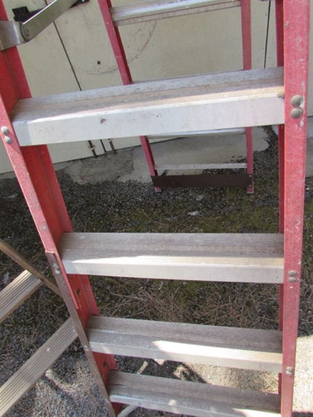 8' WOOD & FIBERGLASS A-FRAME LADDERS