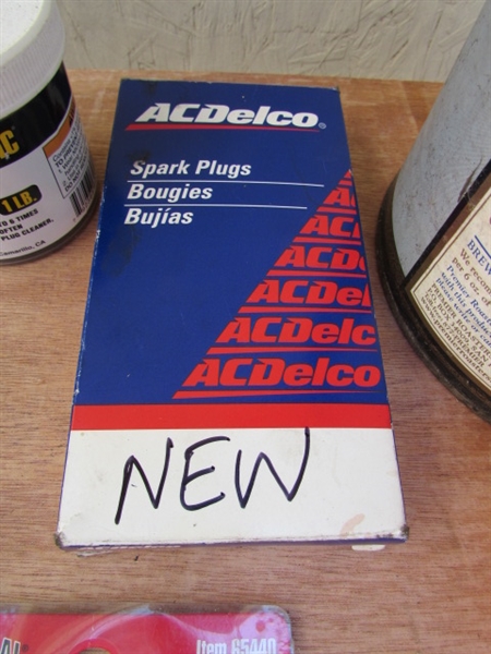 SPARK PLUG CLEANER, SPARK PLUGS & MORE