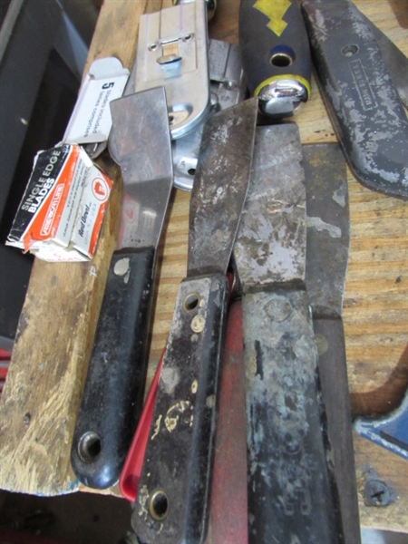 SCRAPERS & SAWS