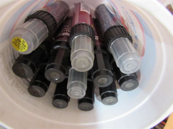 LARGE ASSORTMENT OF SPRAY PAINT, TOUCH UP PAINT & MORE