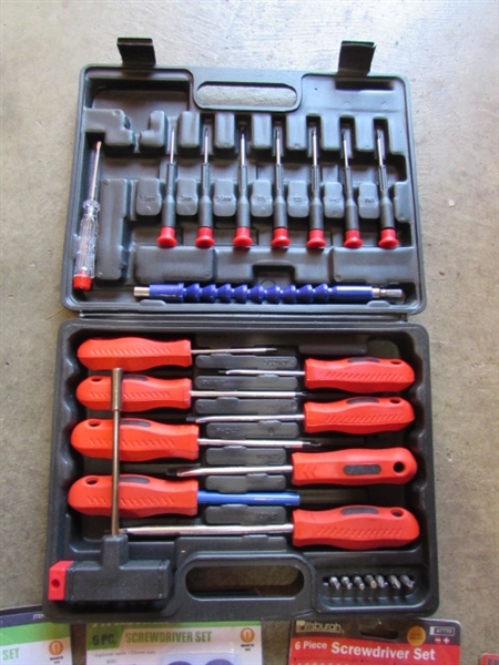 SEVERAL NEW SCREWDRIVER SETS