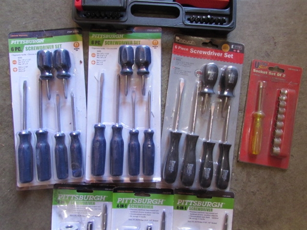 SEVERAL NEW SCREWDRIVER SETS