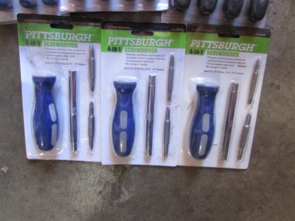 SEVERAL NEW SCREWDRIVER SETS