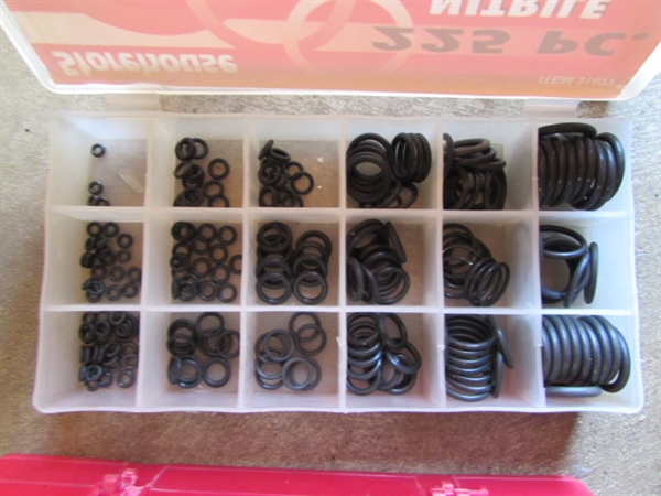 O-RINGS & GROMMETS