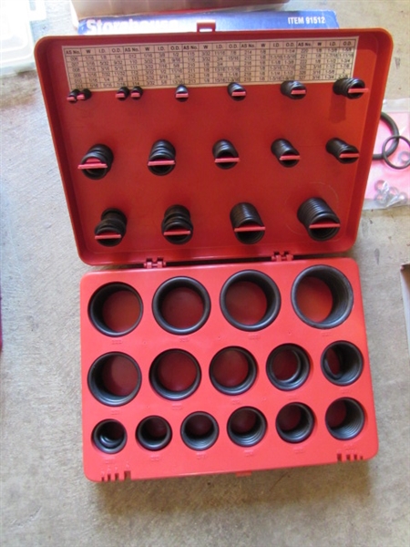 O-RINGS & GROMMETS