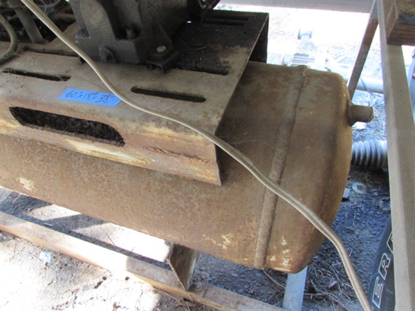 LARGE OLD HORIZONTAL AIR COMPRESSOR - WORKS GREAT