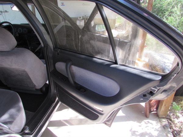 1993 NISSAN MAXIMA - MECHANICS SPECIAL DOES NOT FIRE/RUN - FOR PARTS/REPAIR