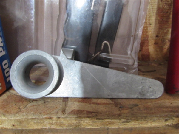ASSORTED TOOLS
