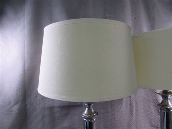 PAIR OF MODERN CHROME TABLE LAMPS