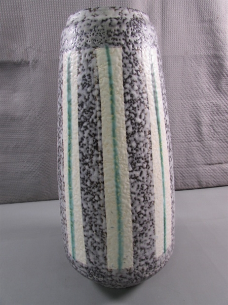 VINTAGE 1950'S W. GERMAN FLOOR VASE