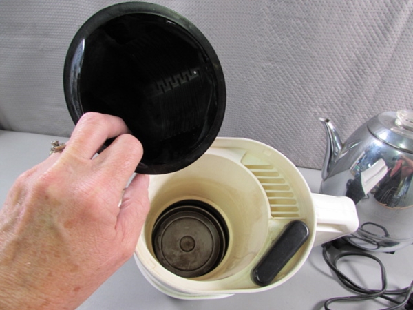 2 ELECTRIC PERCOLATORS