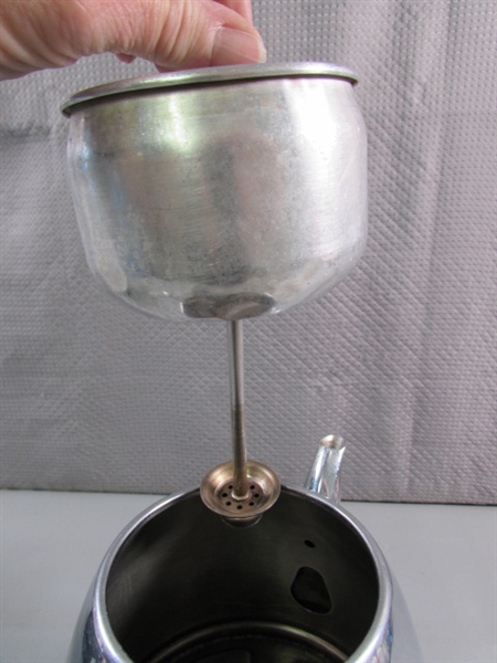 2 ELECTRIC PERCOLATORS