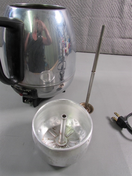 2 ELECTRIC PERCOLATORS