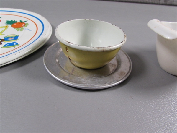 VINTAGE MINIATURE TEA SETS