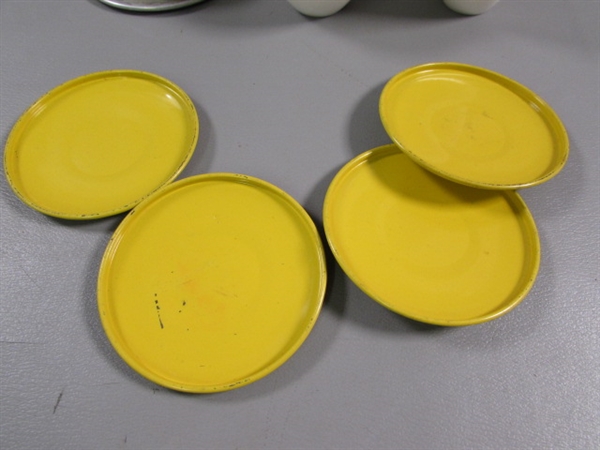 VINTAGE MINIATURE TEA SETS