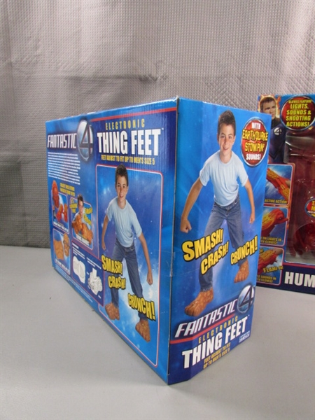 NEW - FANTASTIC 4 THING FEET & HUMAN TORCH DRESS UP KIT