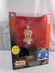 NEW - STAR WARS EPISODE 1 QUI-GON JINN INTERACTIVE TALKING BANK - NEEDS BATTERIES