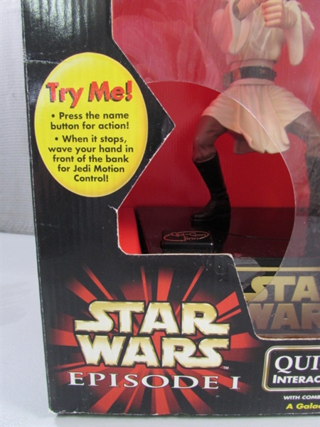 NEW - STAR WARS EPISODE 1 QUI-GON JINN INTERACTIVE TALKING BANK - NEEDS BATTERIES
