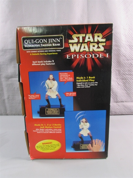 NEW - STAR WARS EPISODE 1 QUI-GON JINN INTERACTIVE TALKING BANK - NEEDS BATTERIES