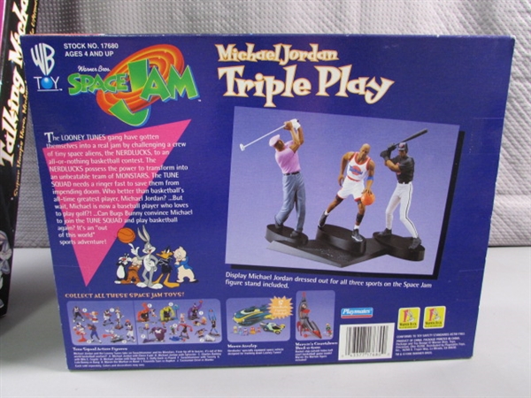 NEW 1996 SPACE JAM MICHAEL JORDAN FIGURES 