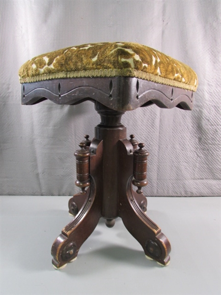 ANTIQUE EASTLAKE PIANO STOOL W/UPHOLSTERED SEAT