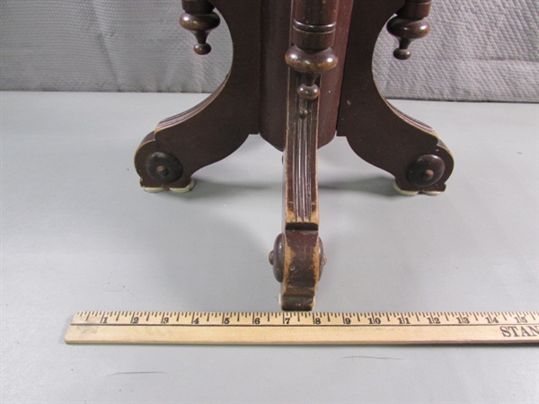 ANTIQUE EASTLAKE PIANO STOOL W/UPHOLSTERED SEAT