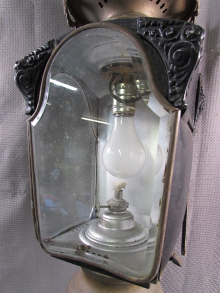 ANTIQUE ELECTRIFIED HEARSE CARRIAGE LANTERN - UNTESTED