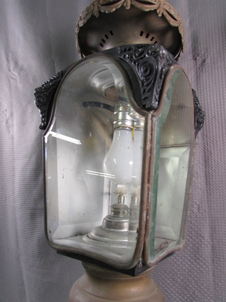 ANTIQUE ELECTRIFIED HEARSE CARRIAGE LANTERN - UNTESTED