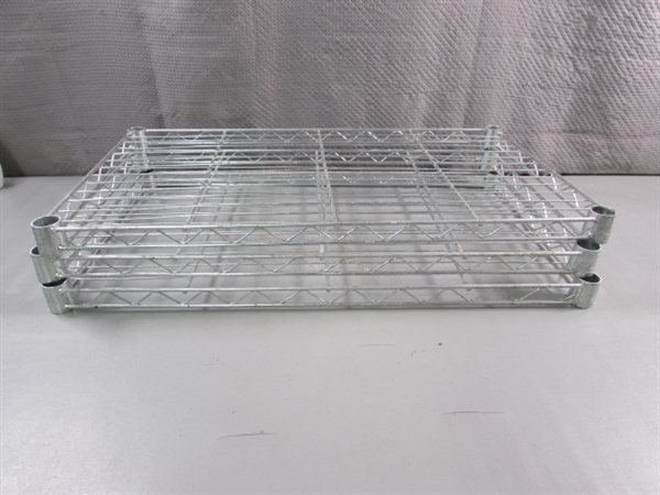 3-TIER METAL SHELF UNIT - NEEDS SHELF CLIPS