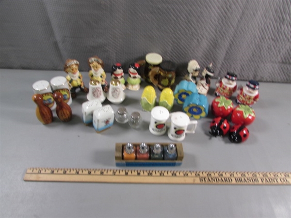 SALT & PEPPER SHAKER COLLECTION