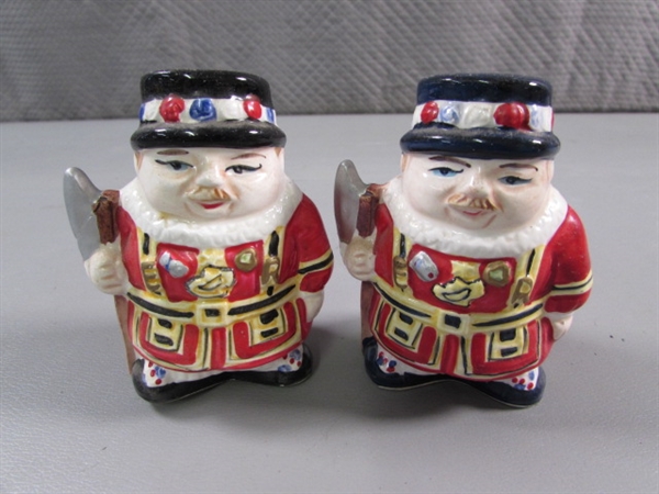 SALT & PEPPER SHAKER COLLECTION