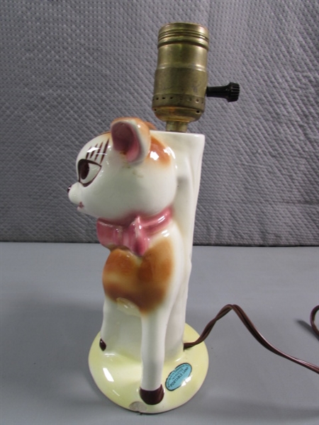 VINTAGE 1950'S BAMBI FAWN TABLE LAMP - WORKS
