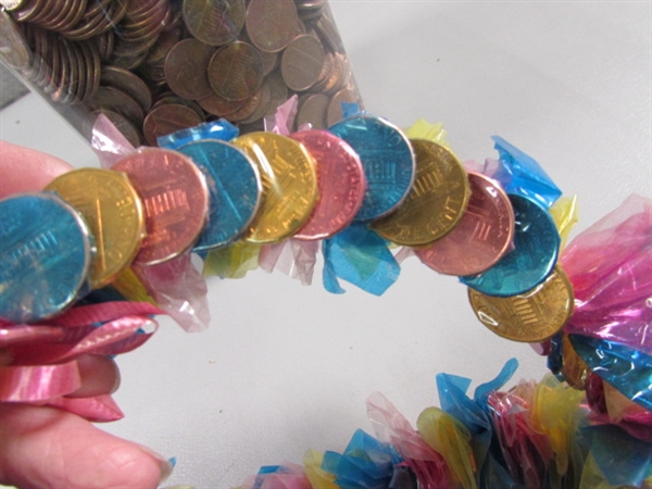 12+ LBS OF COPPER US PENNIES & A PENNY LEI