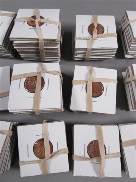 LARGE COLLECTION OF CANADIAN PENNIES