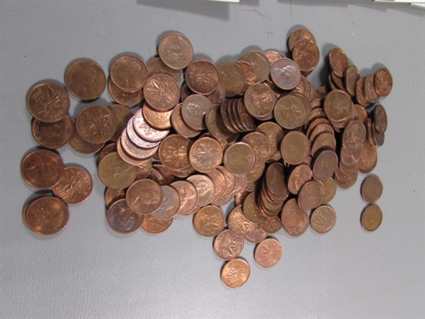 CANADIAN PENNIES, NICKELS, DIMES AND A QUARTER