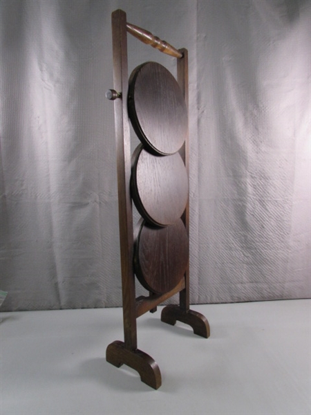 FOLDING WOODEN 3-TIER PLANT STAND