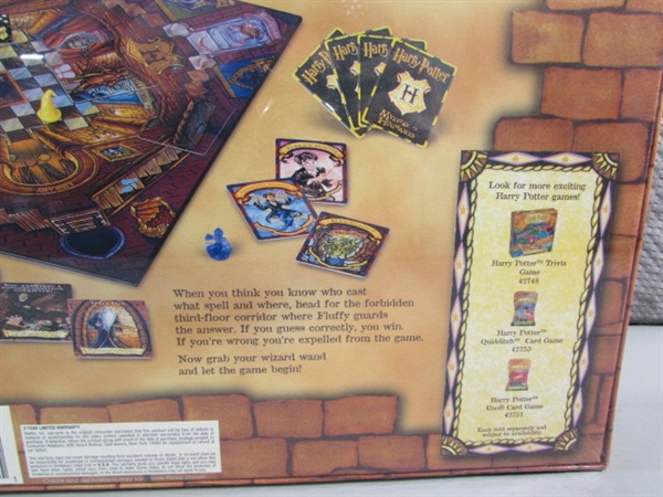 NEW & FACTORY SEALED HARRY POTTER BOARD GAME